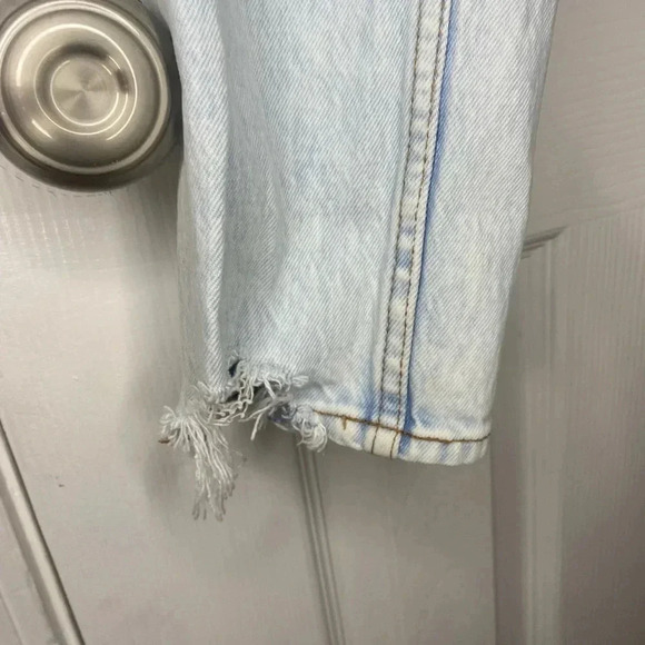 Abercrombie and Fitch the mom jeans - Picture 8 of 8